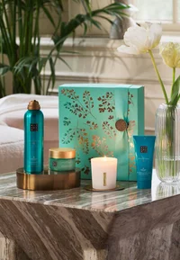 Coffret The Ritual of Ayurveda – Trouvez l'Harmonie et l'Équilibre Intérieur